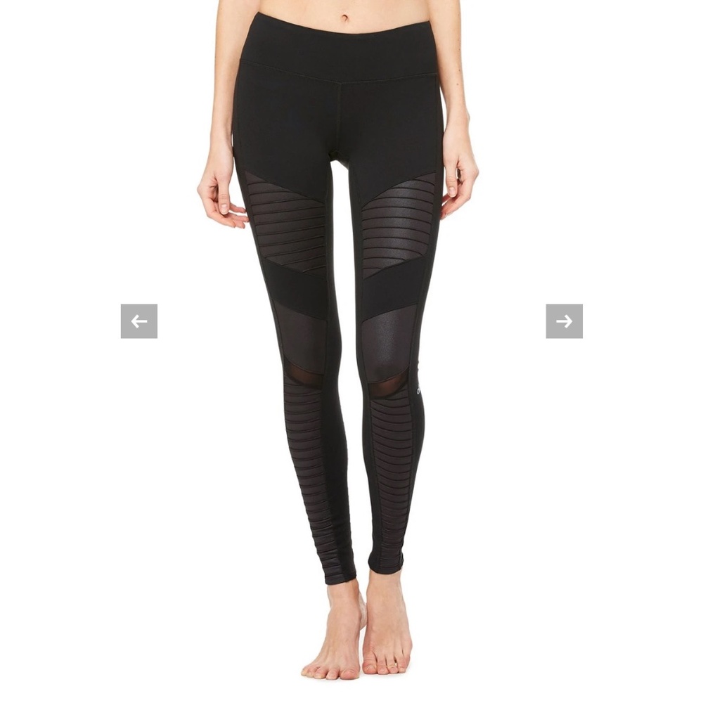 NWOT ALO Moto Leggings